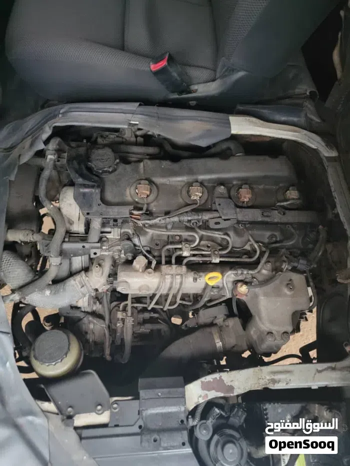 Toyota Hiace 2012 photo 4