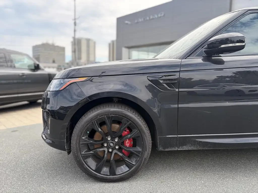 Land Rover Range Rover Sport 2022 photo 3