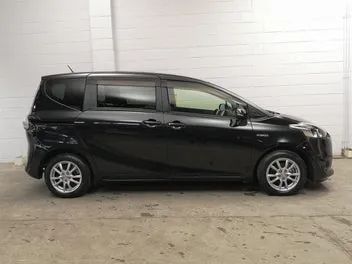 Toyota Sienta 2016 photo 4