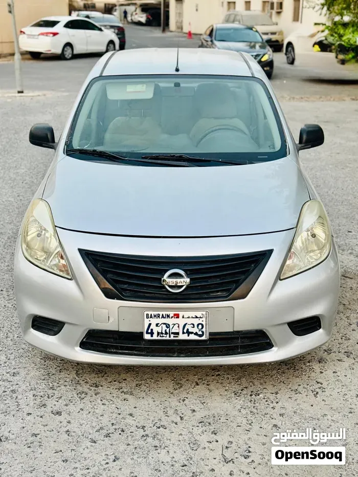 Nissan Sunny 2014 photo 2