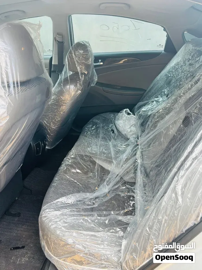 Hyundai Sonata 2012 photo 4