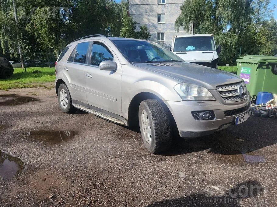 Mercedes-Benz Ml320