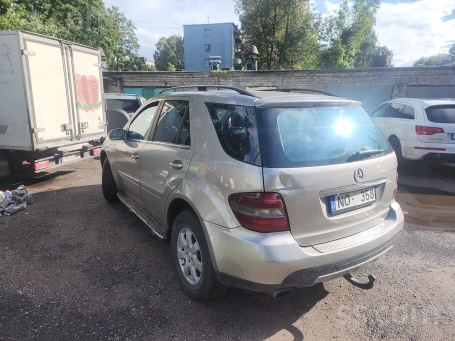 Mercedes-Benz Ml320 2006 photo 2
