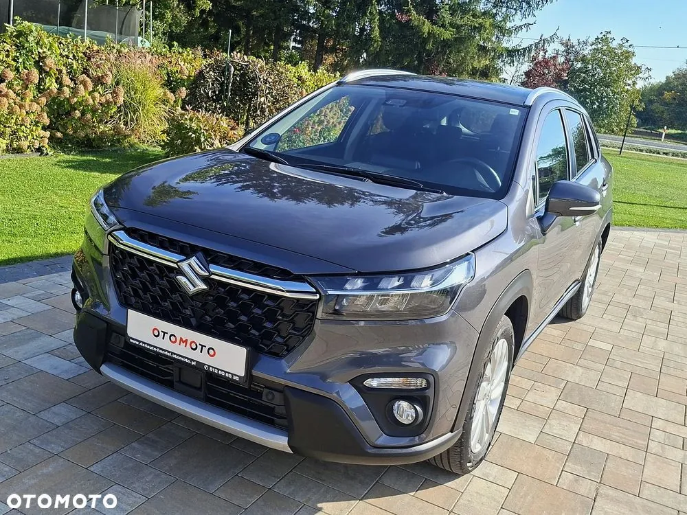 Suzuki Sx4 S-Cross 2023 photo 4