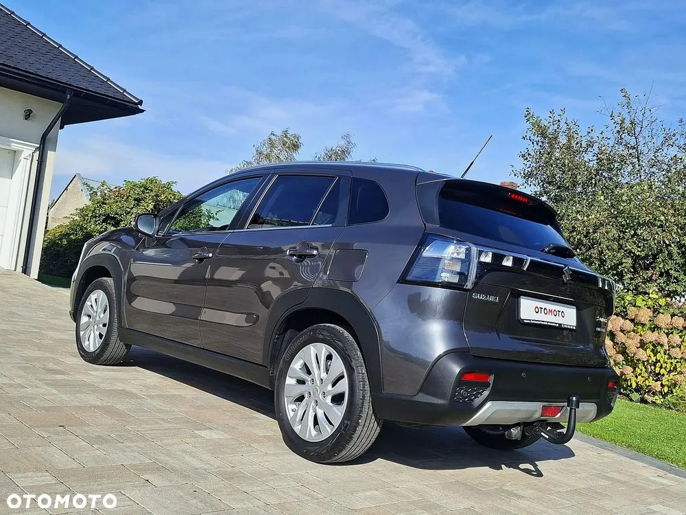 Suzuki Sx4 S-Cross 2023 photo 3