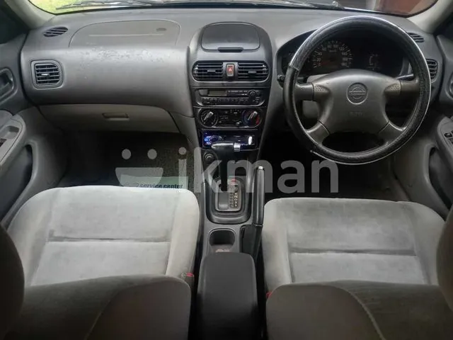 Nissan Sunny 2000 photo 5