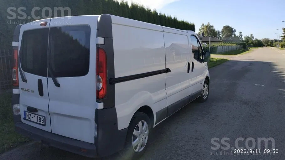Renault Trafic 2010 photo 4