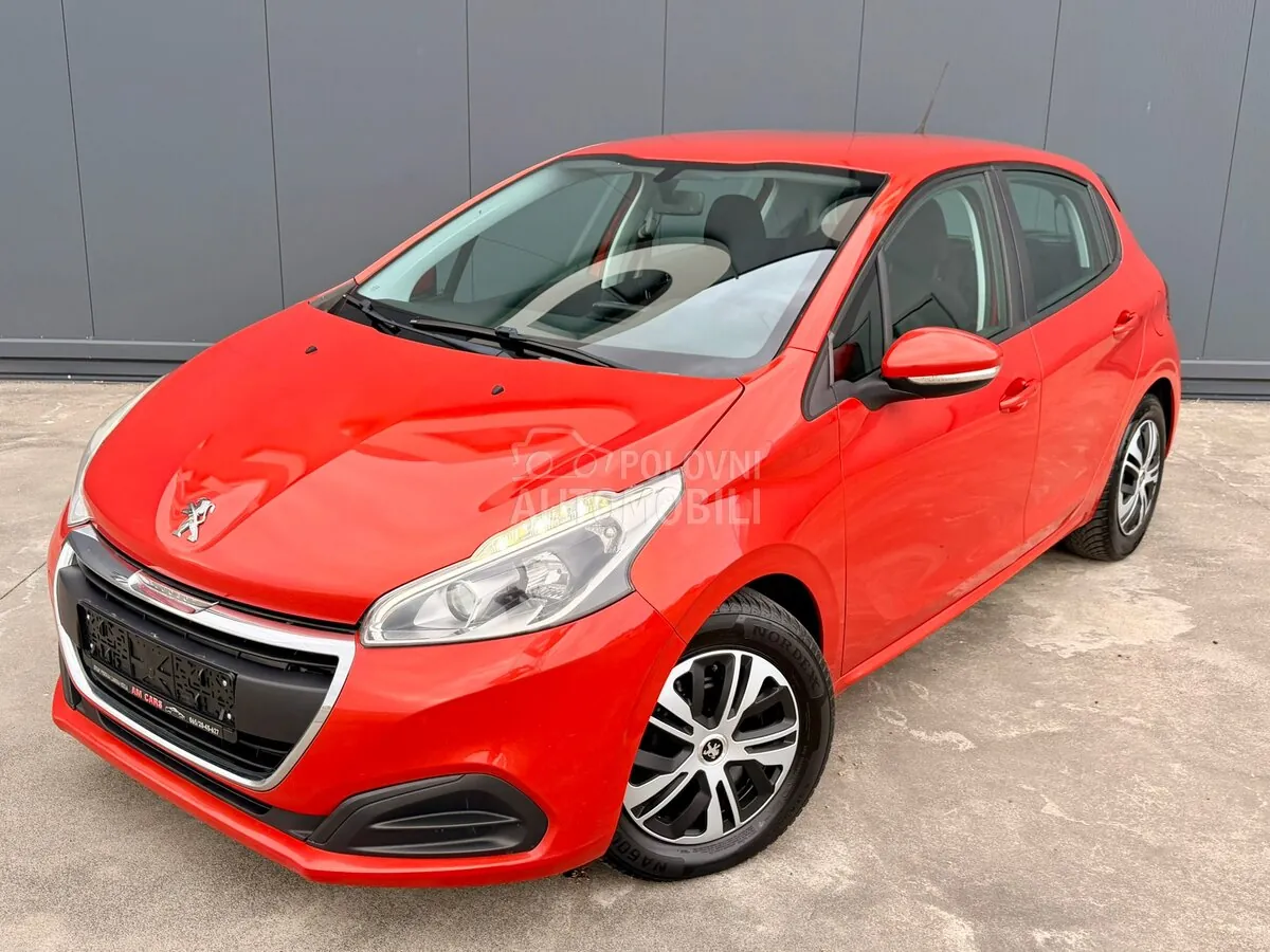 Peugeot 208 2015 photo 2