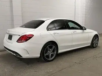 Mercedes-Benz C200 2017 photo 3