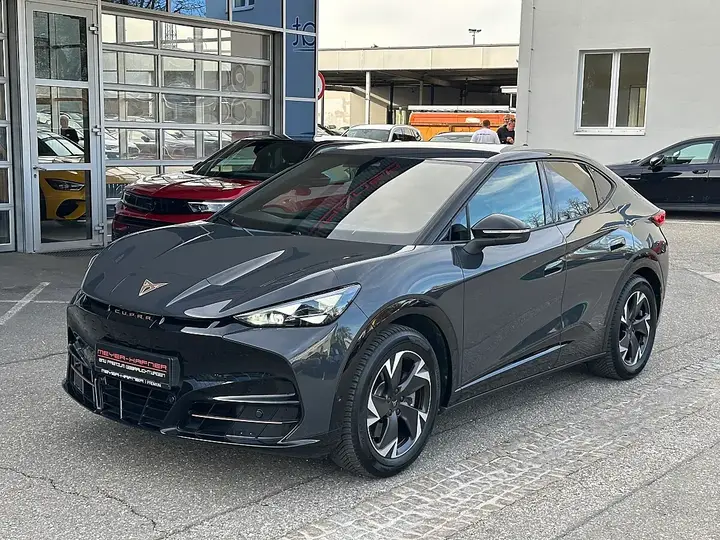 Cupra Tavascan 2024 photo 2