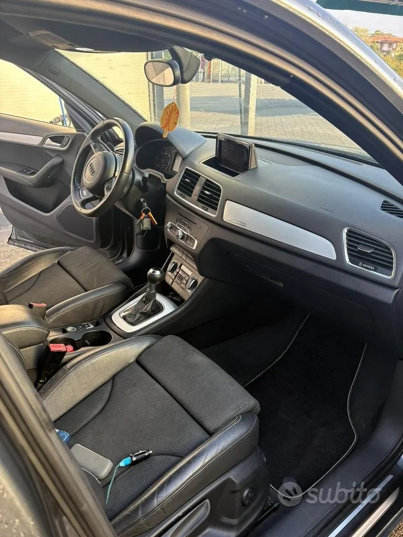 Audi Q3 2014 photo 4