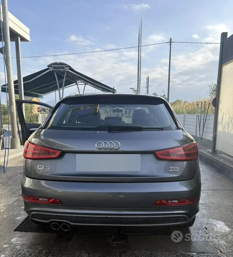 Audi Q3 2014 photo 3