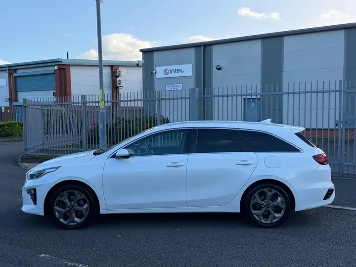 Kia Ceed 2019 photo 5