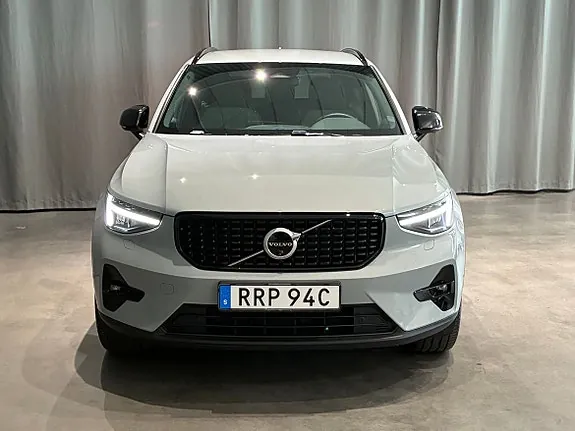 Volvo Xc40 2025 photo 3