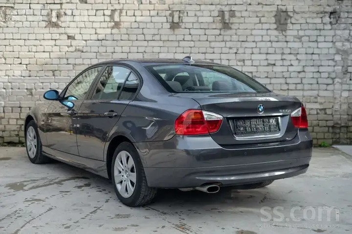 BMW 320I 2008 photo 4