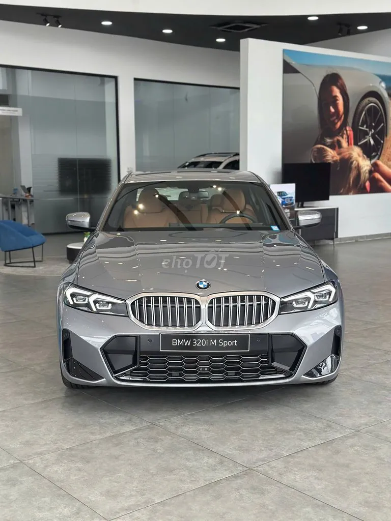 BMW 320I 2025 photo 3