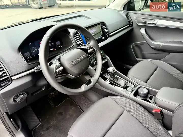 Skoda Karoq 2026 photo 2