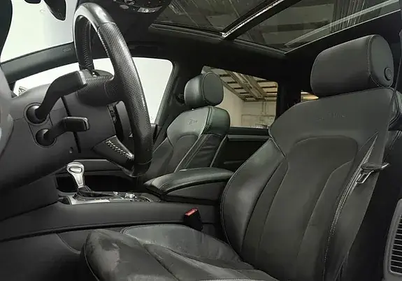 Audi Q7 2013 photo 4