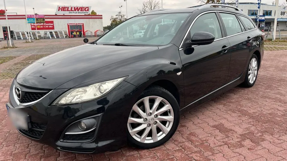 Mazda 6