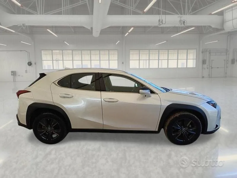 Lexus Ux 2023 photo 3