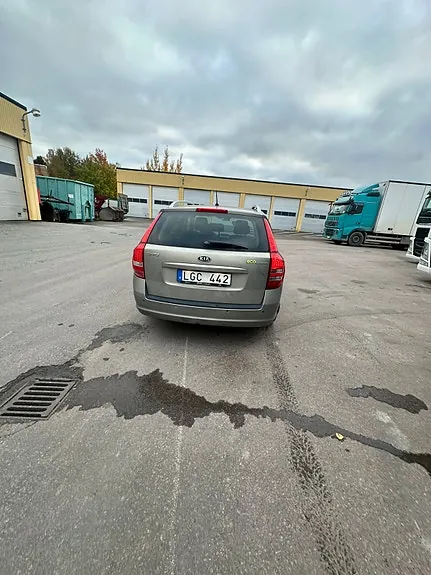 Kia Ceed 2011 photo 5