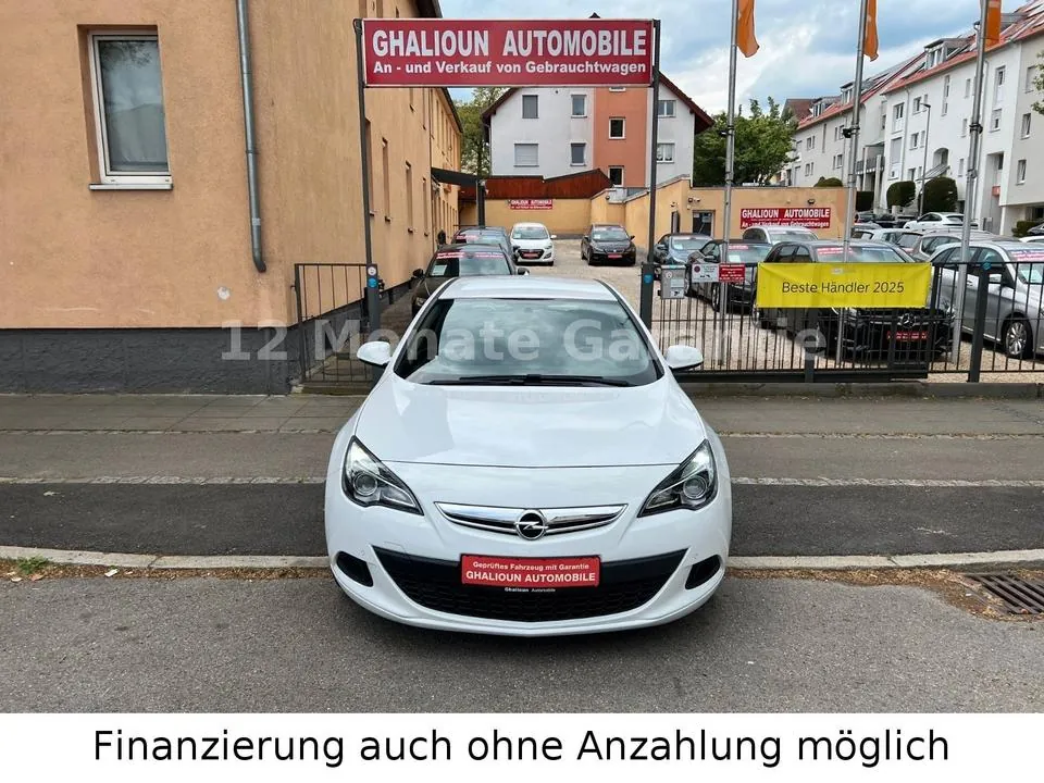 Opel Astra J Gtc