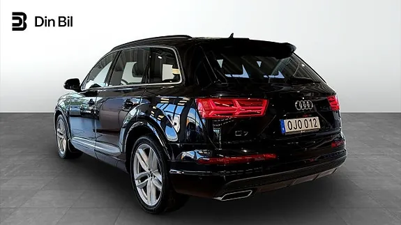 Audi Q7 2017 photo 3