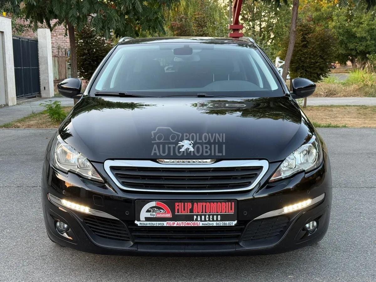 Peugeot 308 2015 photo 5