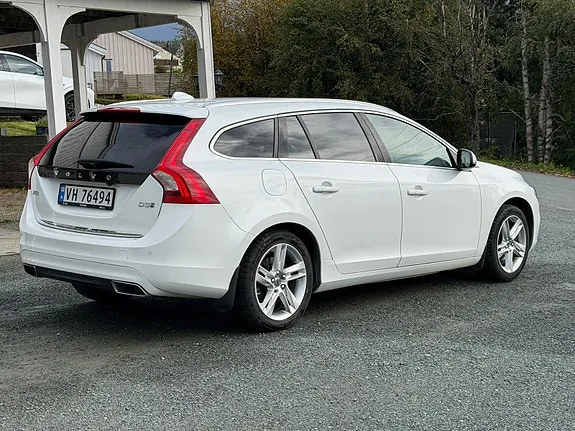 Volvo V60 2016 photo 5