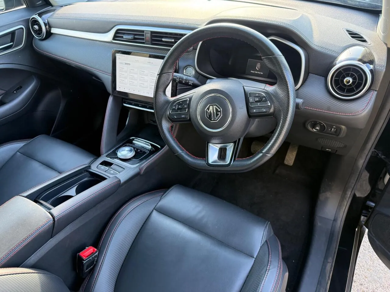 MG Mg Zs 2021 photo 2