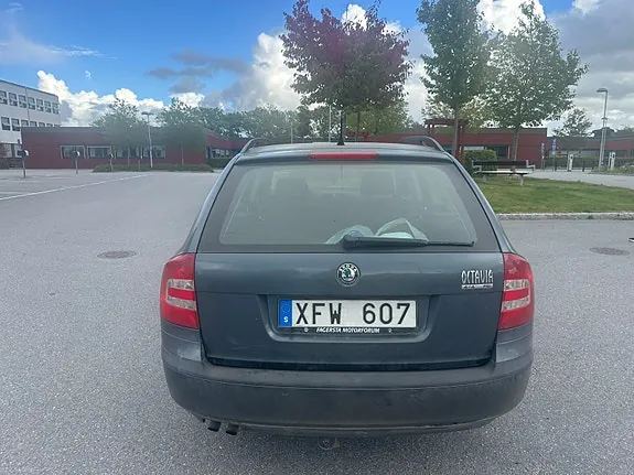 Skoda Octavia 2006 photo 3