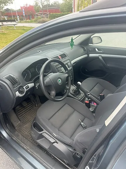 Skoda Octavia 2006 photo 5
