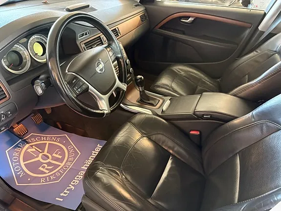 Volvo V70 2011 photo 5