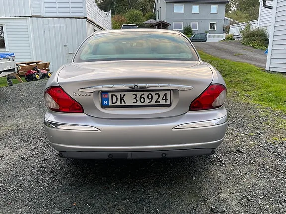 Jaguar X-Type 2002 photo 5