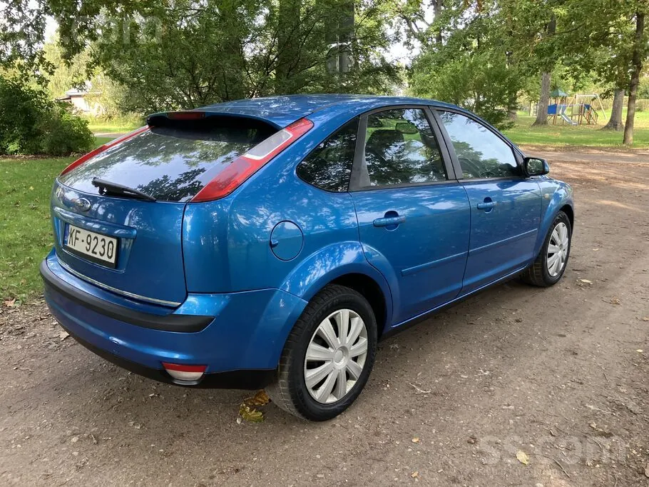 Ford Focus 2004 photo 5