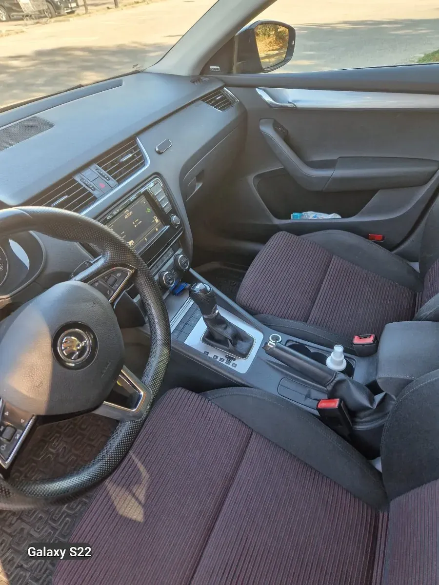 Skoda Octavia 2017 photo 2