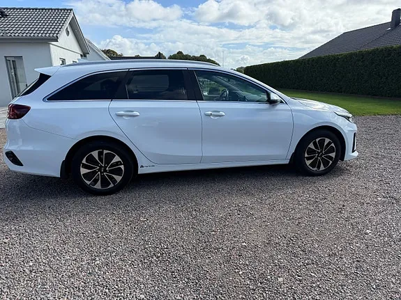 Kia Ceed 2021 photo 2