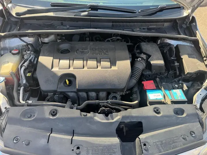 Toyota Avensis 2016 photo 5