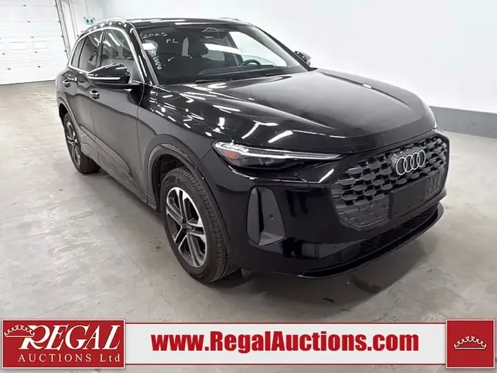 Audi Q5 2025 photo 2