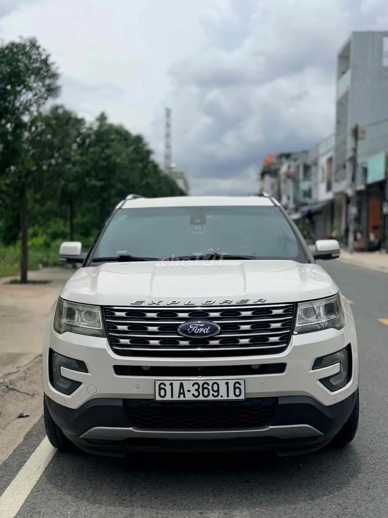 Ford Explorer 2016 photo 3