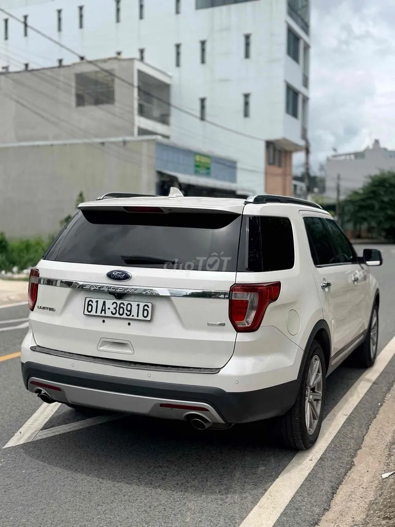 Ford Explorer 2016 photo 5