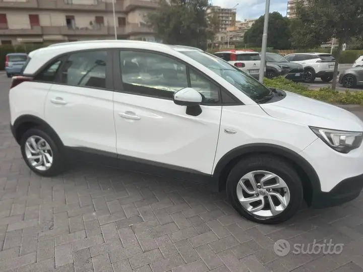 Opel Crossland 2019 photo 2