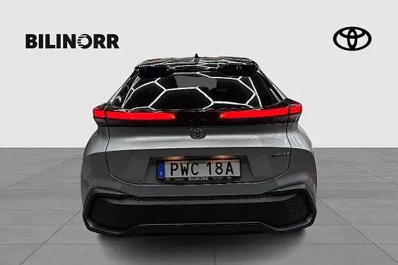 Toyota C-Hr 2025 photo 4