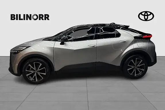 Toyota C-Hr 2025 photo 2