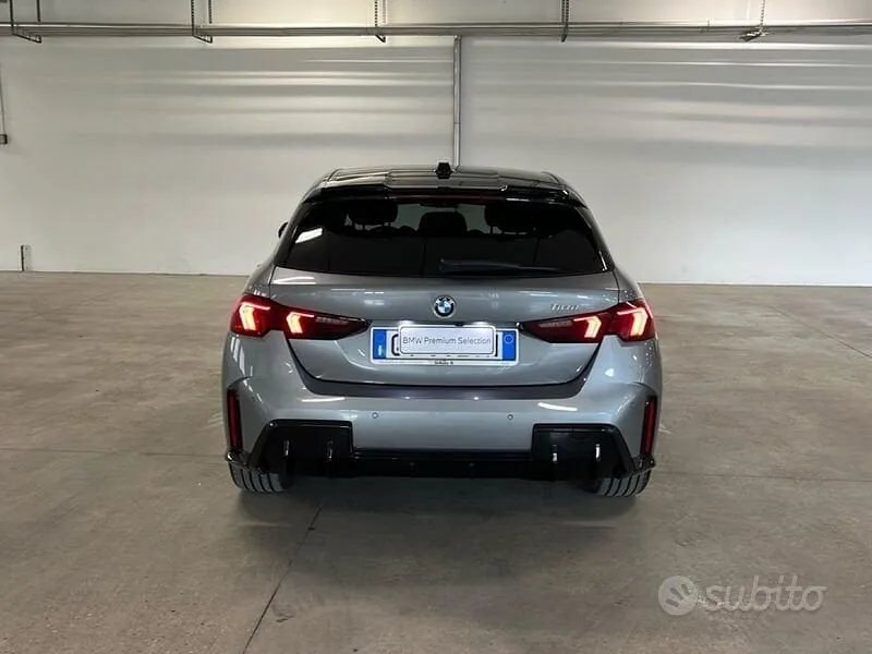 BMW 1 Series 2025 photo 4