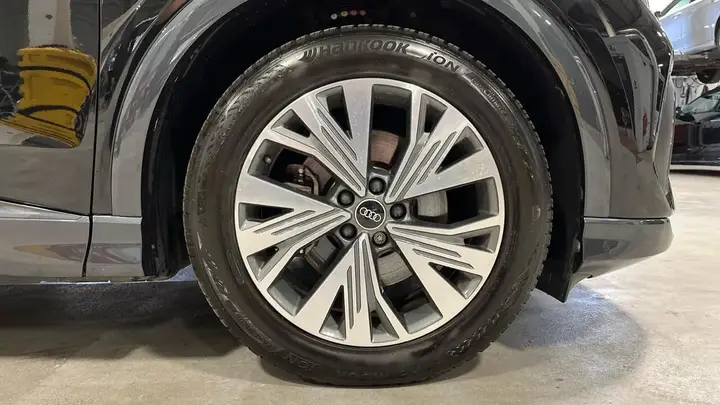 Audi Q4 E-Tron 2023 photo 5