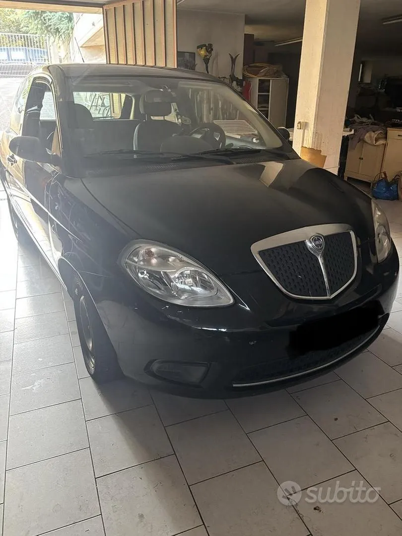 Lancia Ypsilon 2008 photo 2