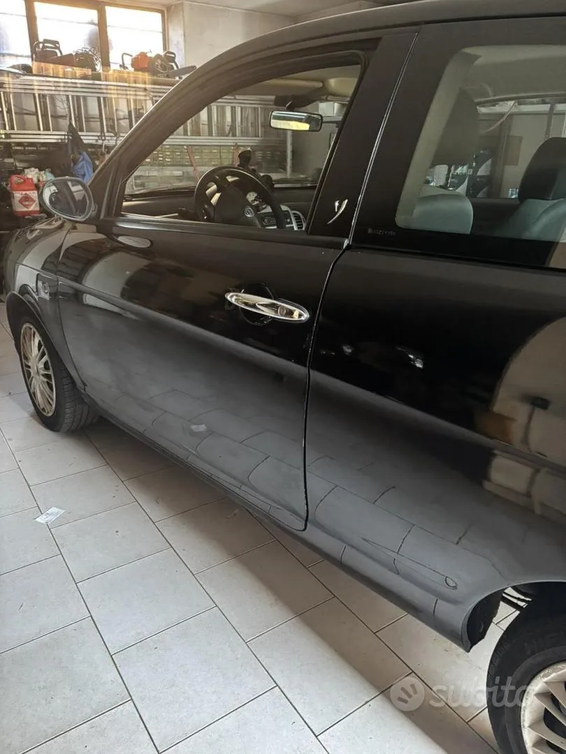 Lancia Ypsilon 2008 photo 4