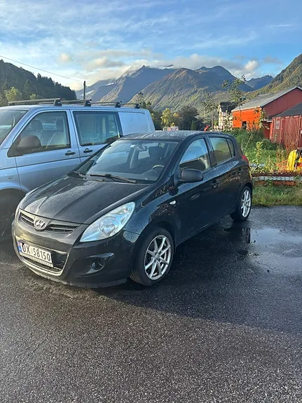 Hyundai I20
