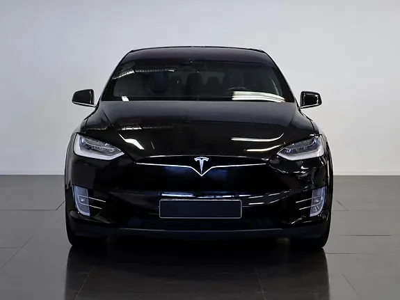 Tesla Model X 2016 photo 2